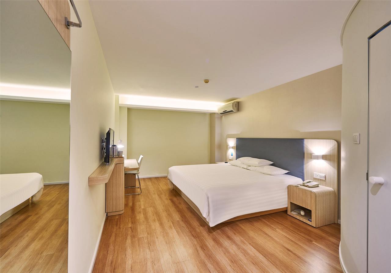 Hanting Tian'anmen Square Hotel 2*